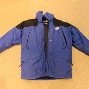 North face men’s coat small/medium. Great shape!